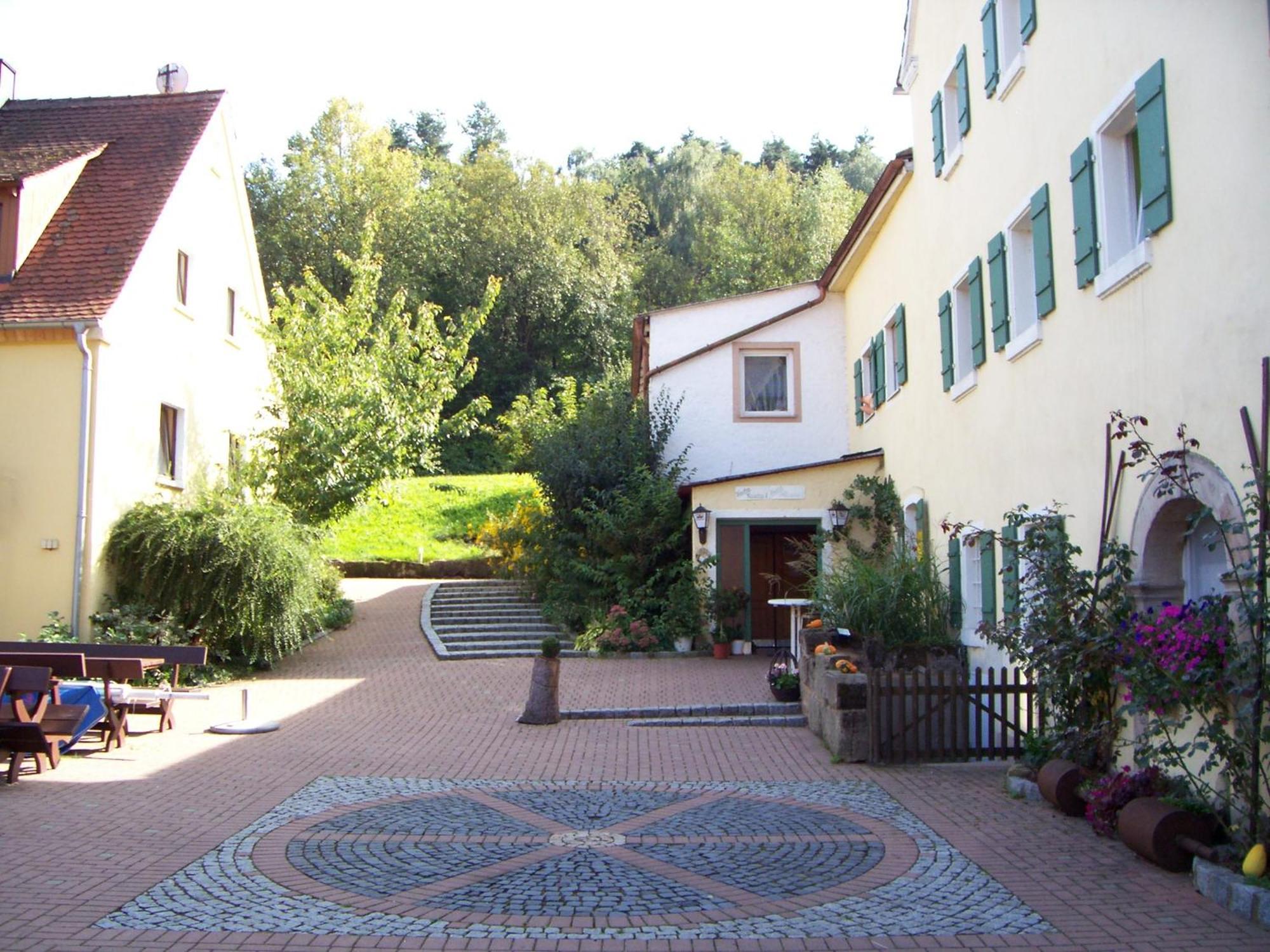 Landgasthof Gotzenmuhle Otel Lichtenau  Dış mekan fotoğraf